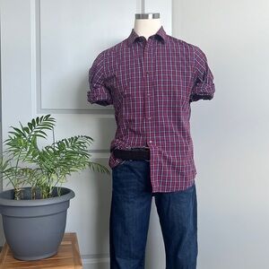 GAP Casual Plaid Button Down Shirt